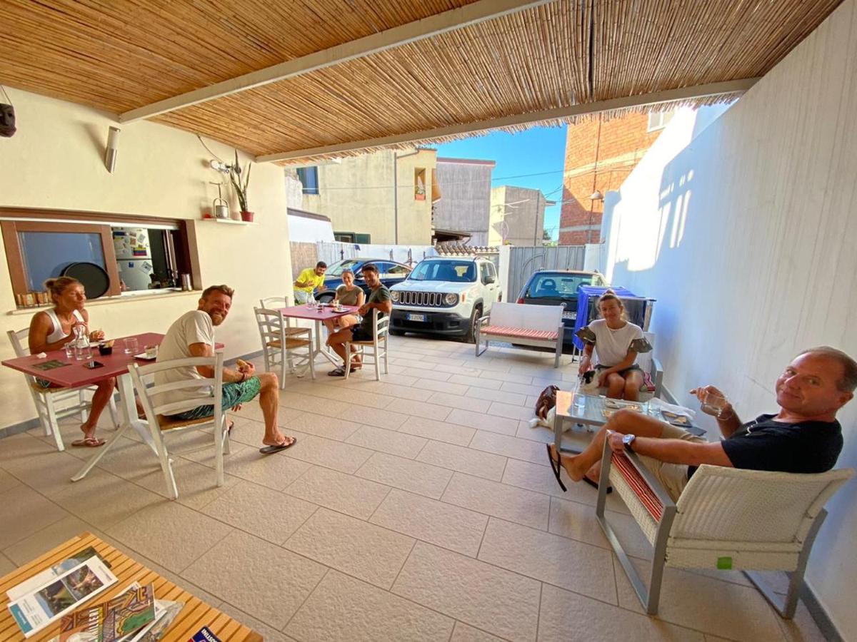 Al Vicoletto - Genuine Hospitality Bed & Breakfast ตอร์โตลี ภายนอก รูปภาพ